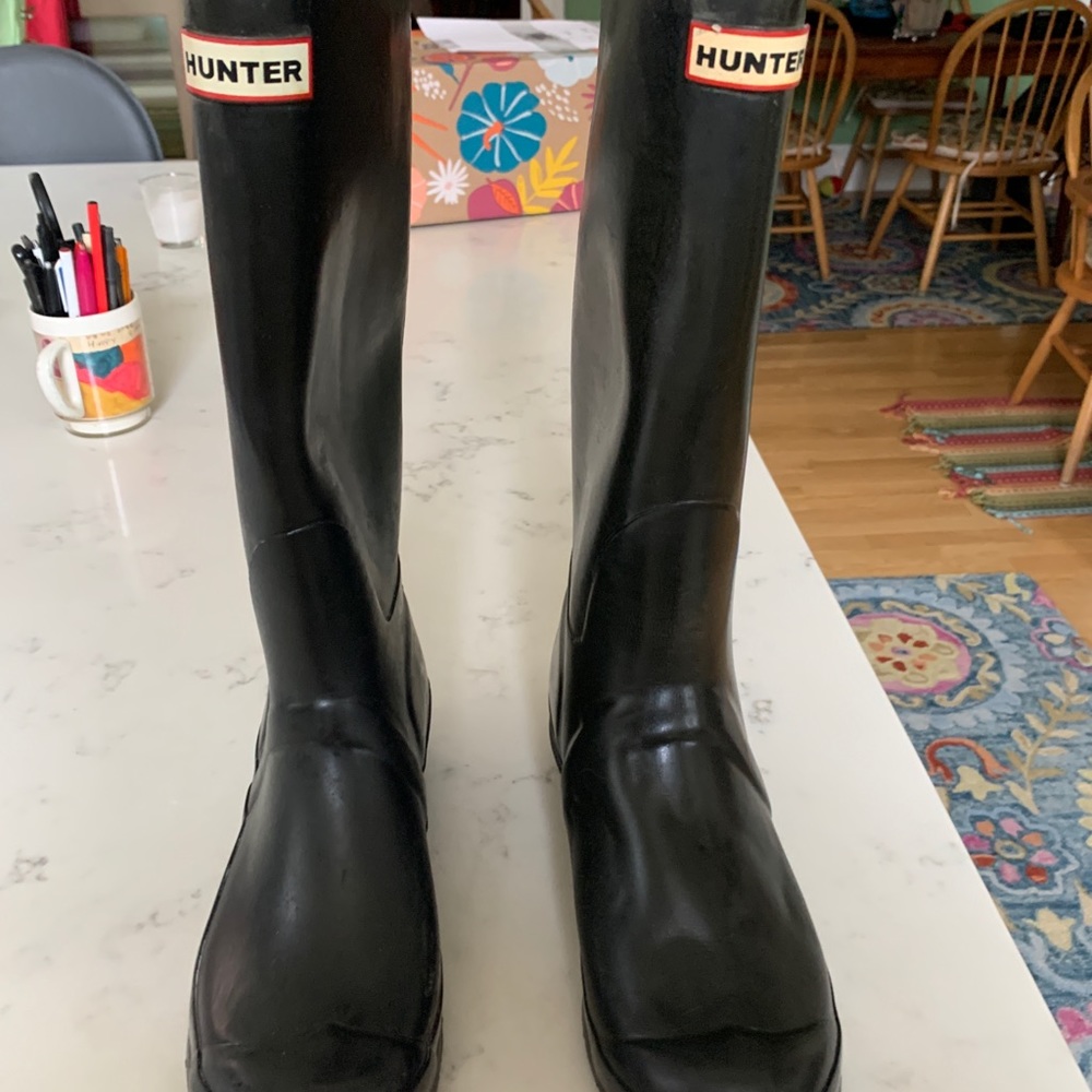 Navy Hunter boots tall